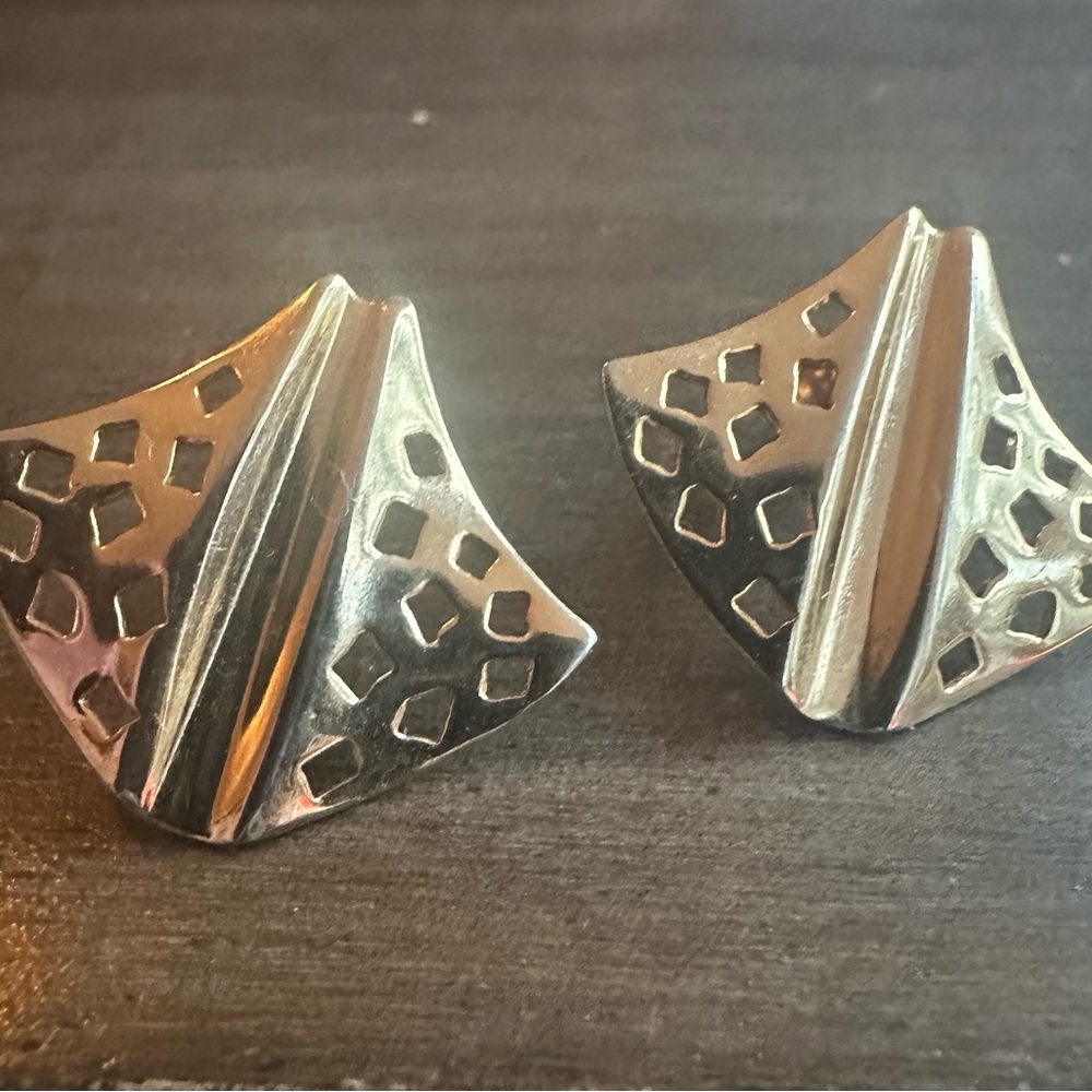 Gold Plated 80’s Geometric Earrings